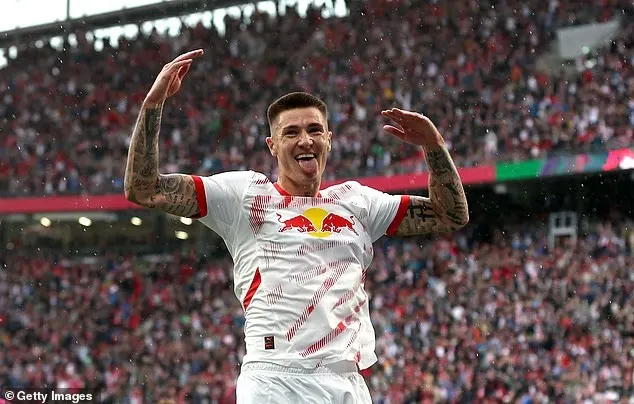 ข่าวบอล วันนี้ - นิวคาสเซิ่ล : เชียเรอร์งงหนักนิวเล่น UCL แถมเปย์หนัก กลับเสียทีปีศาจแดง